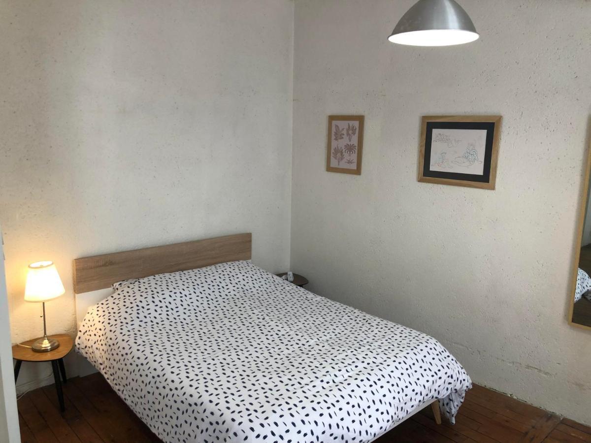 Coeur De Ville Appartement Meuble Angers Szoba fotó